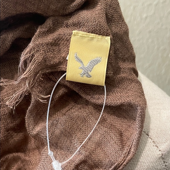 Abercrombie and Fitch Scarf Brown - Picture 5 of 5